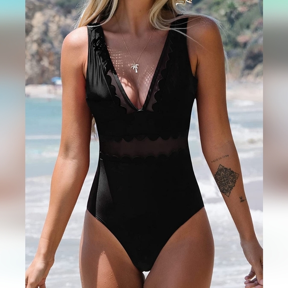 CUPSHE Women's One Piece V Neck Scalloped Mesh Swimsuit ~ Black - Picture 2 of 14